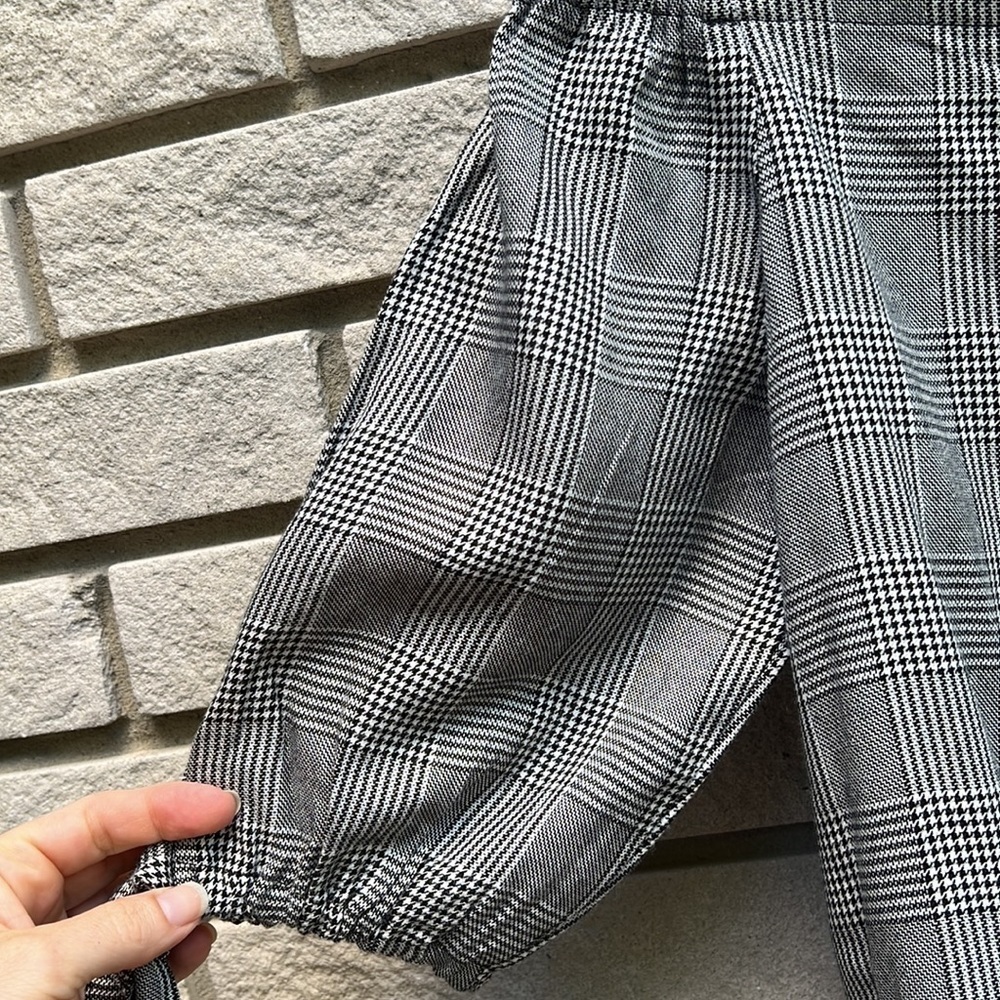Dex Plaid Checked Off the Shoulder Top S - Picture 10 of 10